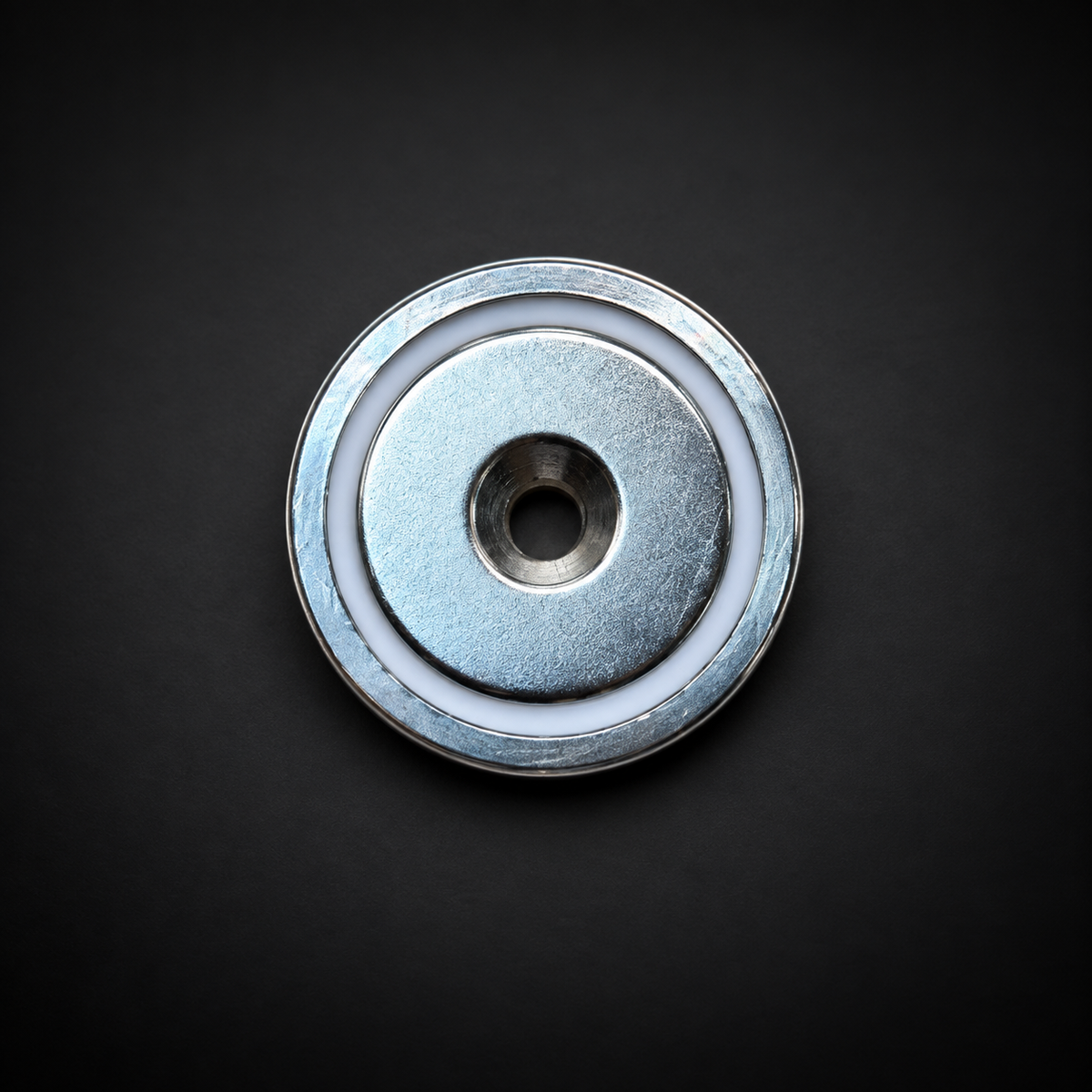 Belt Mounted Magnet