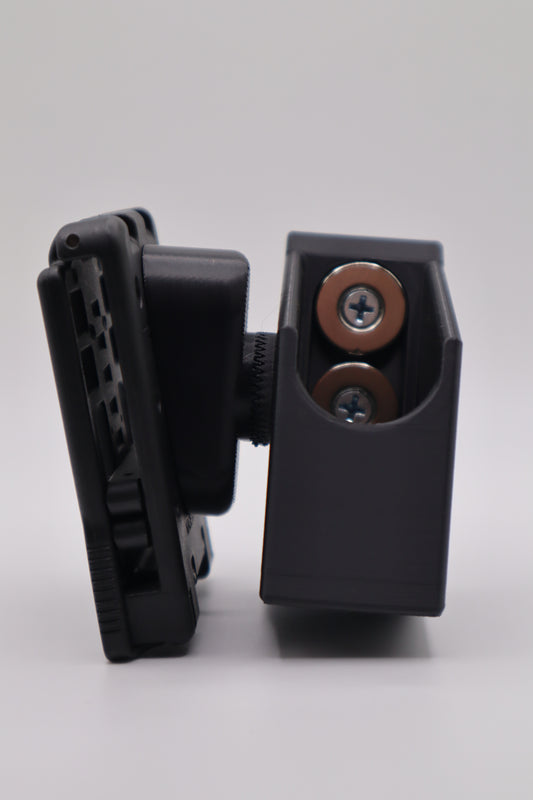 Universal Competition Magazine Pouch