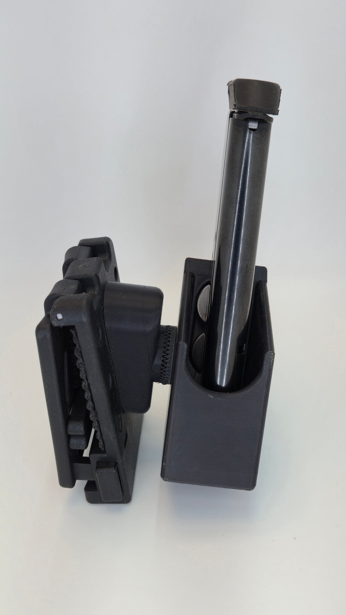 Universal Magnetic Magazine Pouch